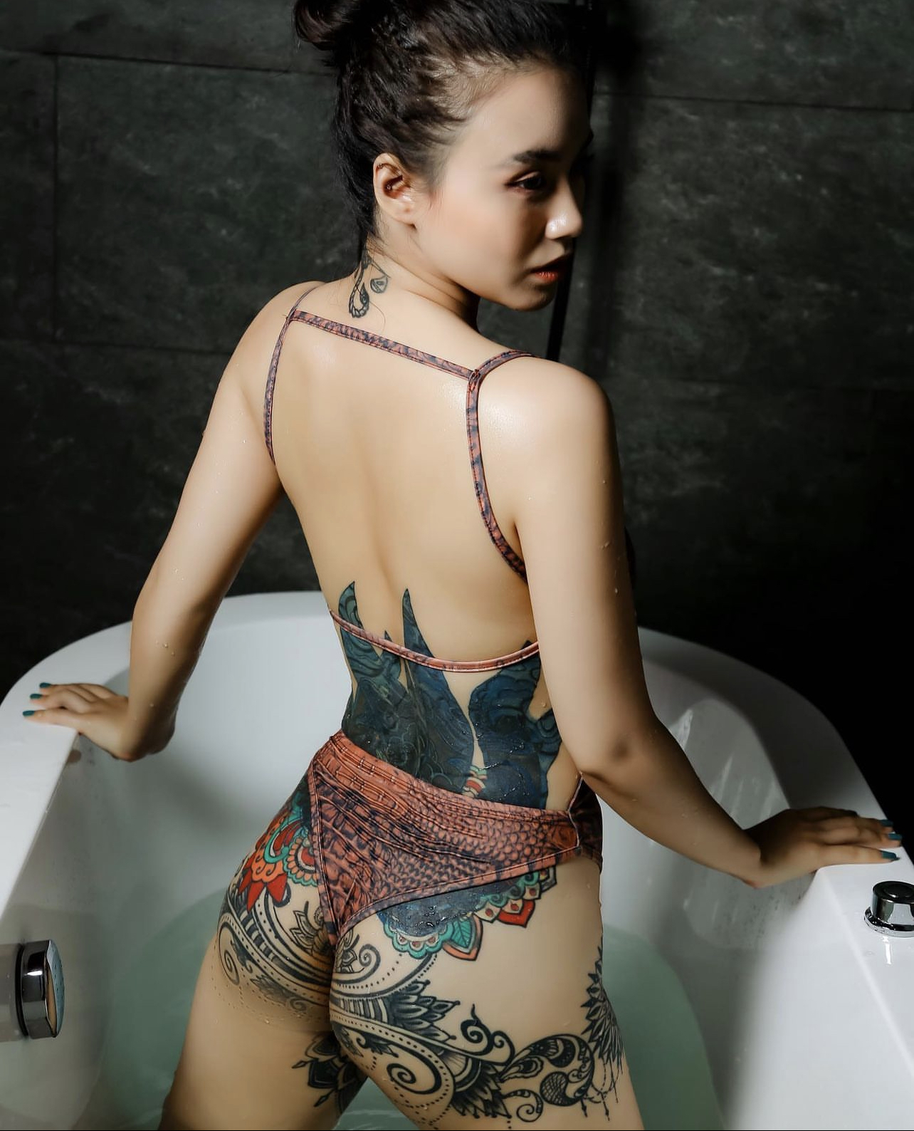 Clip sex Vũ Mỹ Linh AKA Linh Miu lộ clip bán dâm 3 phút Clip sex Linh Miu 036 - Clip sex Vũ Mỹ Linh AKA Linh Miu lộ clip bán dâm 3 phút