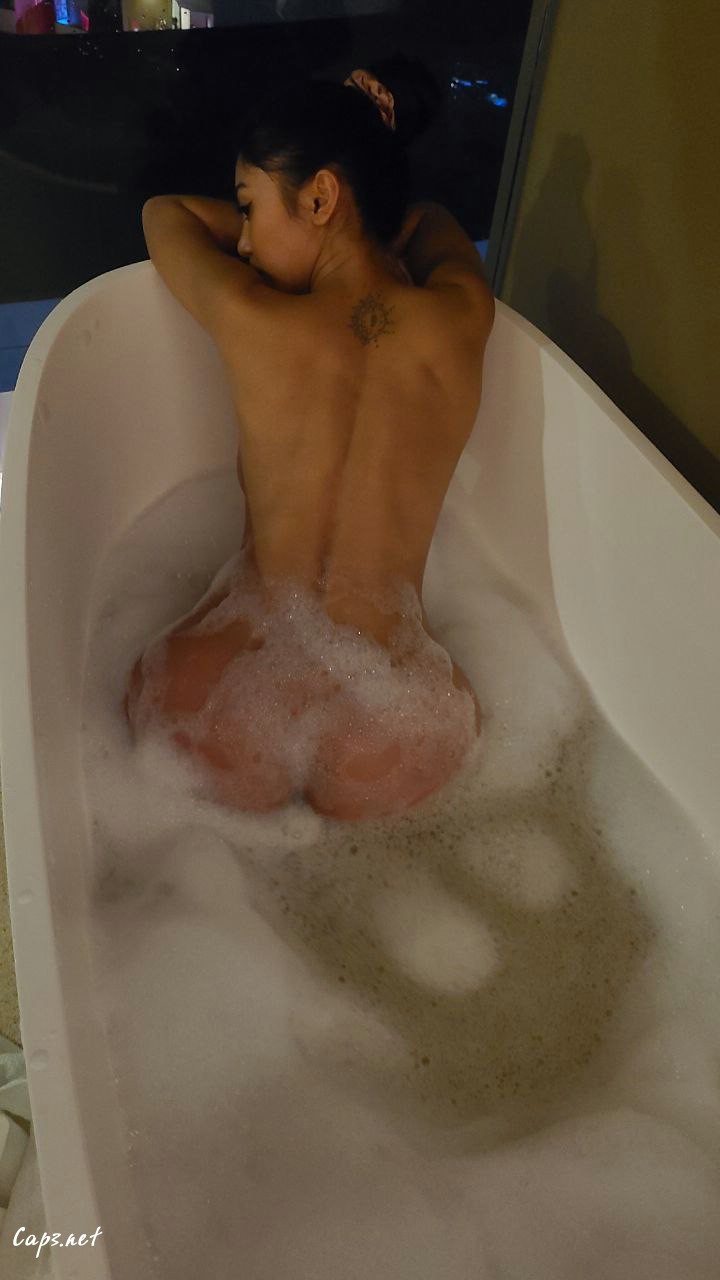 Onlyfans Scarlet Assian nude 016 - Scarlet Loting Onlyfans Scarlet Assian nude leaked