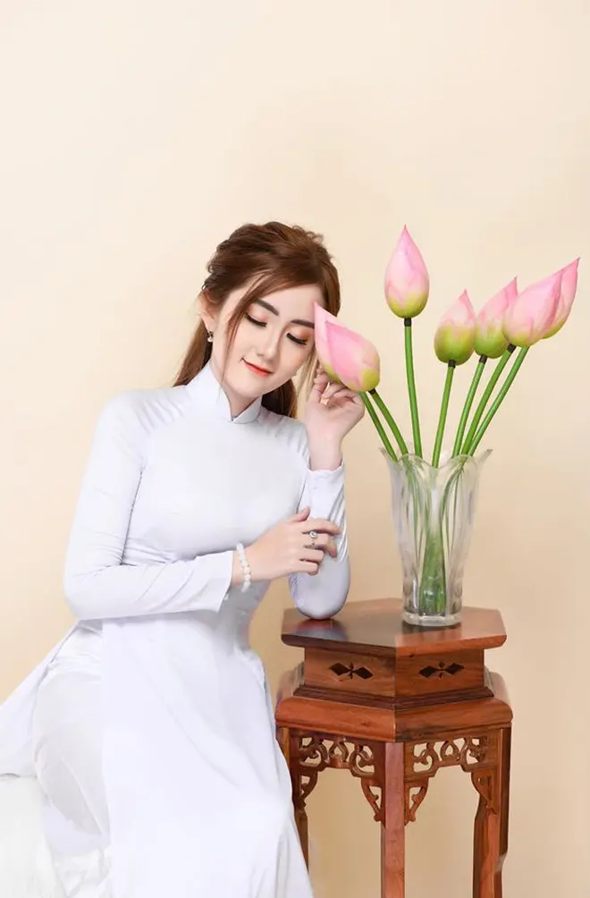 Ảnh nóng Giáo viên Ngọc Diệp khỏa thân BUTr6 - Ảnh nóng Giáo viên Ngọc Diệp khỏa thân