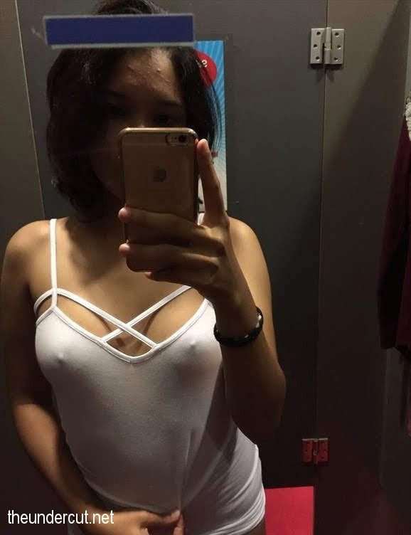Indonesian MILF Dina nude sexy leaked 015 - Indonesian MILF Dina nude sexy leaked the fappening