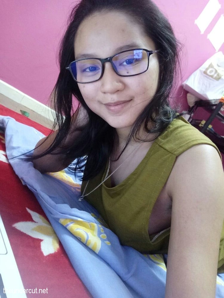 Naughty Malaysian PLaying With Her Lewd Body 002 - Naughty Malaysian PLaying With Her Lewd Body Leaked