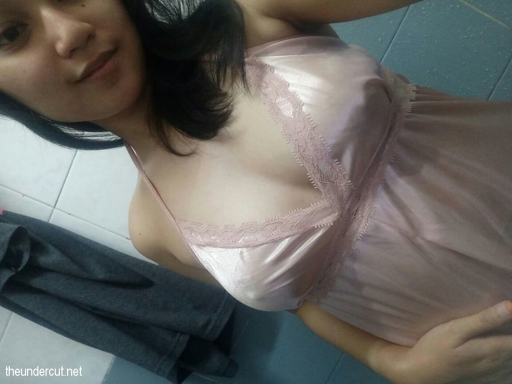 Naughty Malaysian PLaying With Her Lewd Body 003 - Naughty Malaysian PLaying With Her Lewd Body Leaked