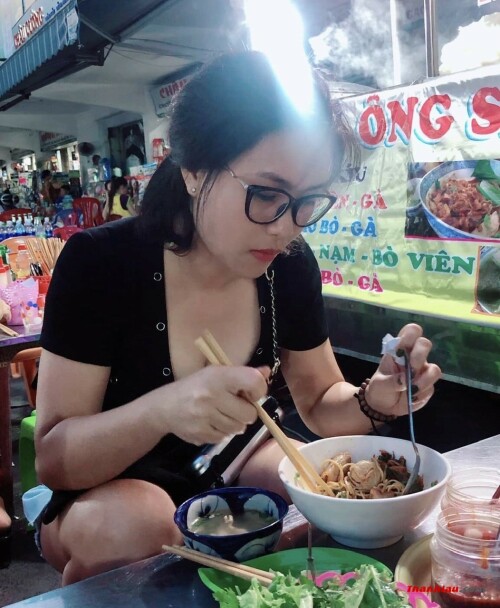 Vu Thi Mai Huong AKA Huong Anal Huong Xoi nude 079 - Gái gọi giá rẻ, MBTM Vũ Thị Mai Hương AKA Hương Anal (Hương Xôi) khoả thân