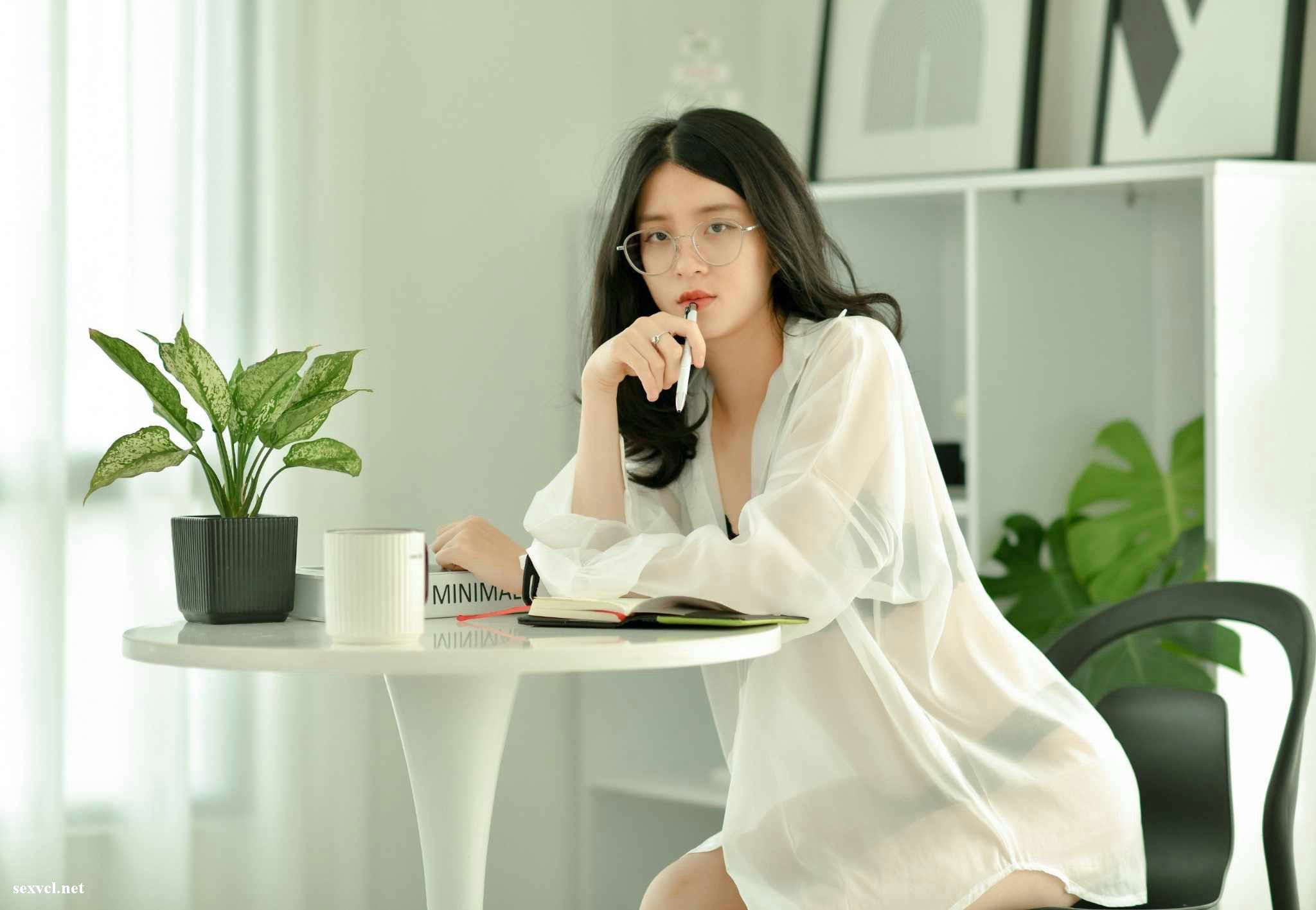 luca crossteria Nguyen Minh Huyen Luca Crossteria nude leaked 007 - Ảnh sex luca_crossteria Nguyễn Minh Huyền nude leaked