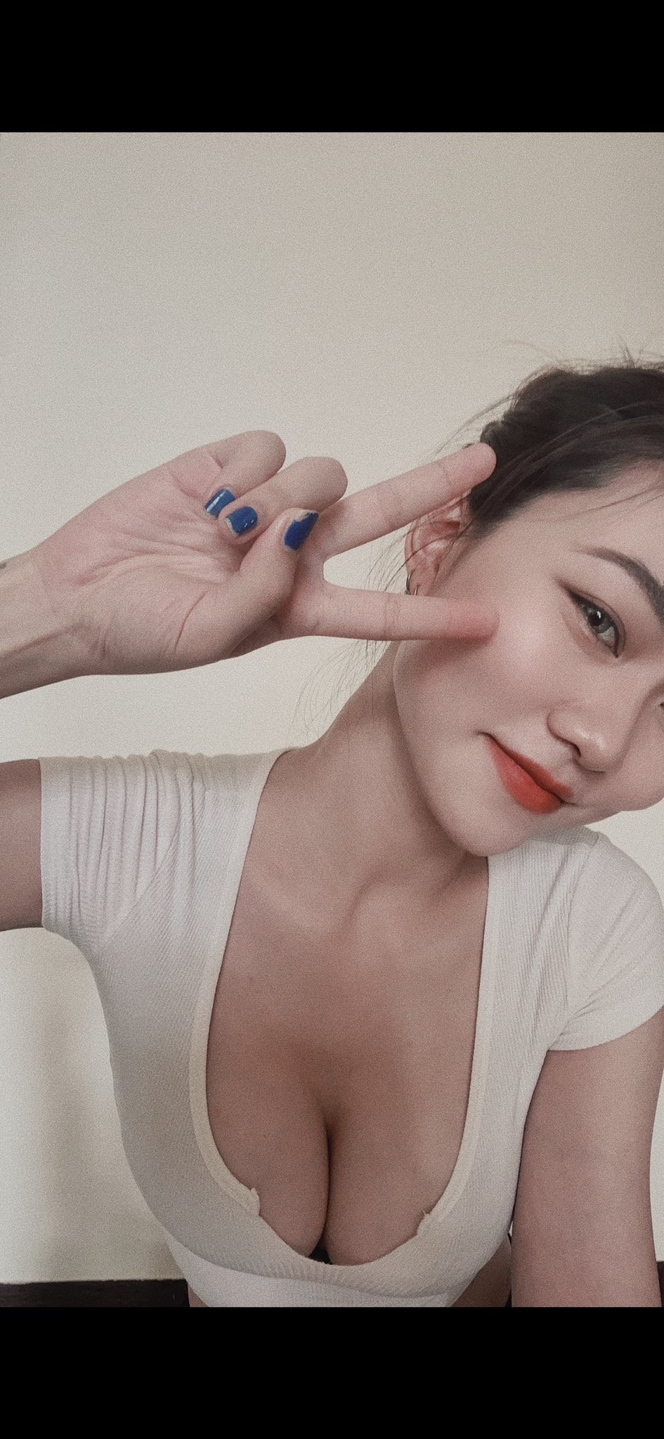 許昀嫻 AKA Olivia 許諾 Onlyfans oliviashu nude sexy leaked 許昀嫻 AKA Olivia 許諾 Onlyfans oliviashu nude 23 - 許昀嫻 AKA Olivia 許諾 Onlyfans oliviashu nude sexy leaked