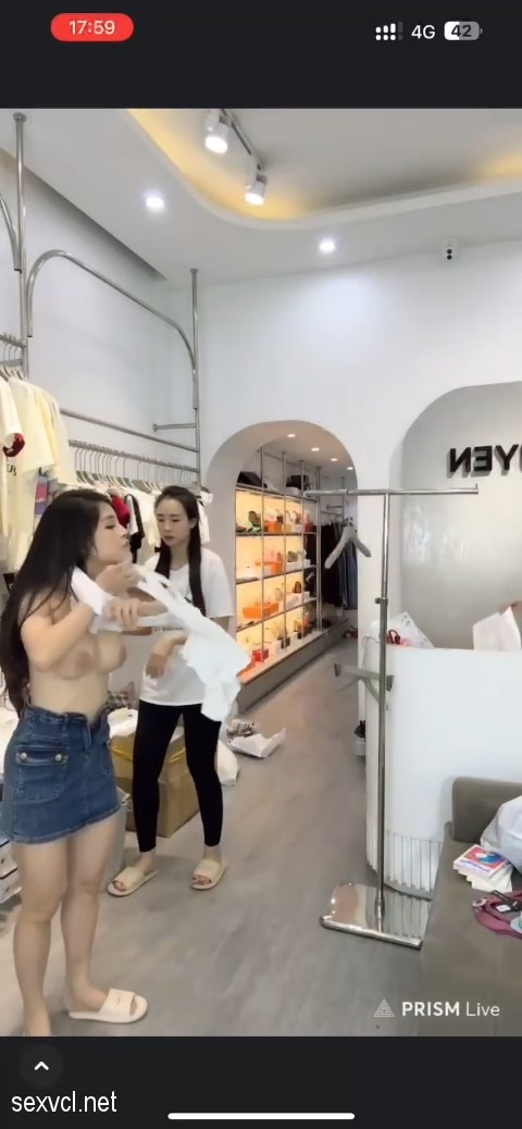 Anh sex Nhung Nguyen Boutique Hai Phong 013 - Ảnh sex Nhung Nguyễn Boutique Hải Phòng lộ hàng nude