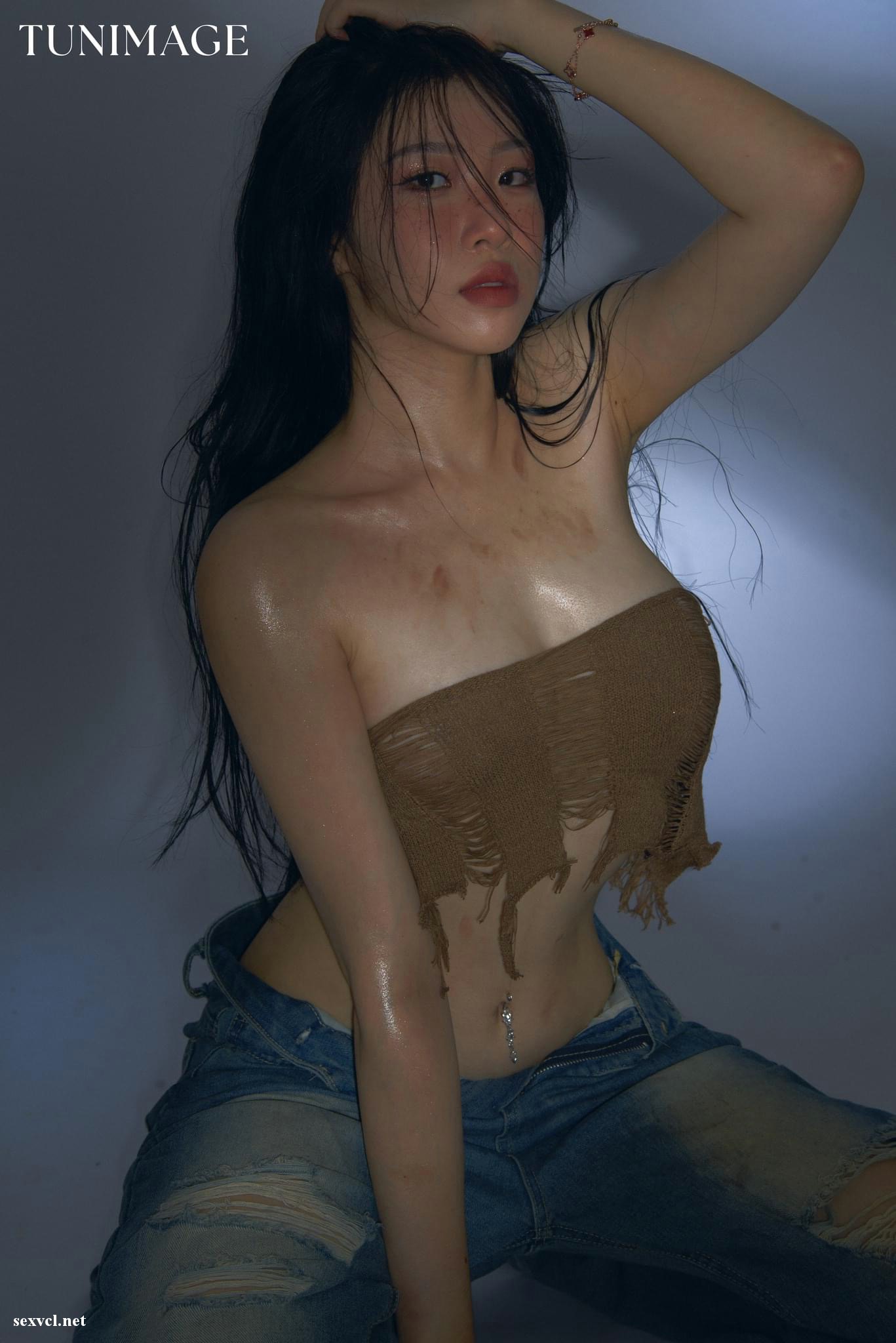 Vietnamese model Do Thu Thuy nude leaked 031 - Vietnamese model Đỗ Thu Thủy nude sexy leaked