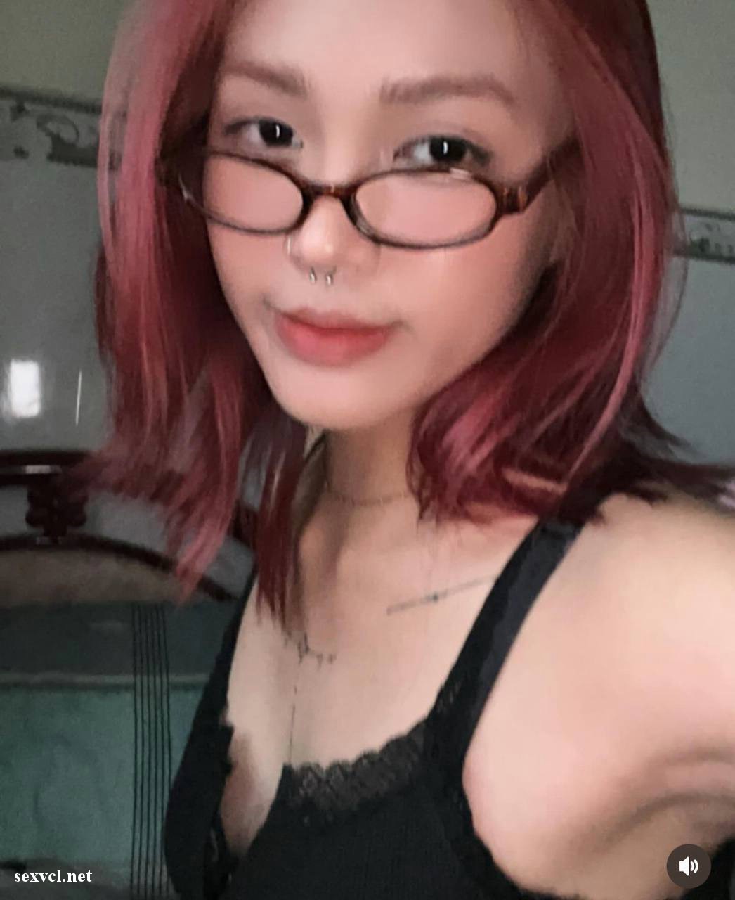 huowg instagram Ares Nguyen nude sexy leaked 005 - ___huowg instagram Ares Nguyen nude sexy leaked