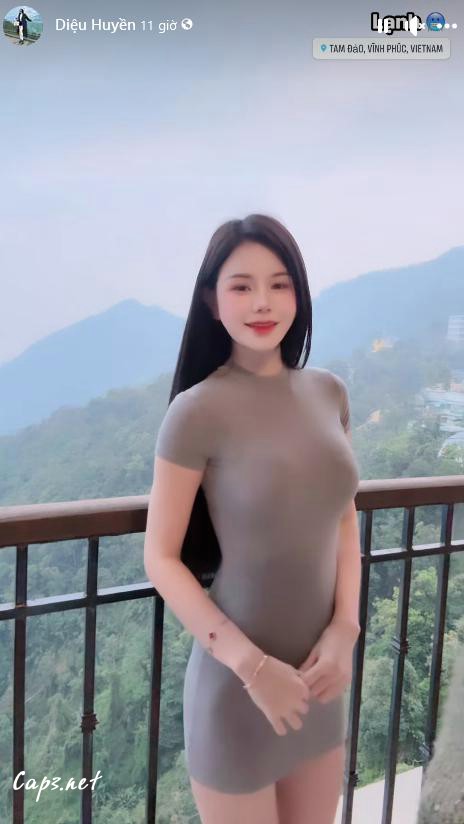 Gái gọi siêu mẫu 1m74 Kiều Linh Dâm Phụ AKA Nguyễn Ngọc Diệp Gai goi Kieu Linh dam phu AKA Nguyen Ngoc Diep 036 - Gái gọi siêu mẫu 1m74 Kiều Linh Dâm Phụ AKA Nguyễn Ngọc Diệp
