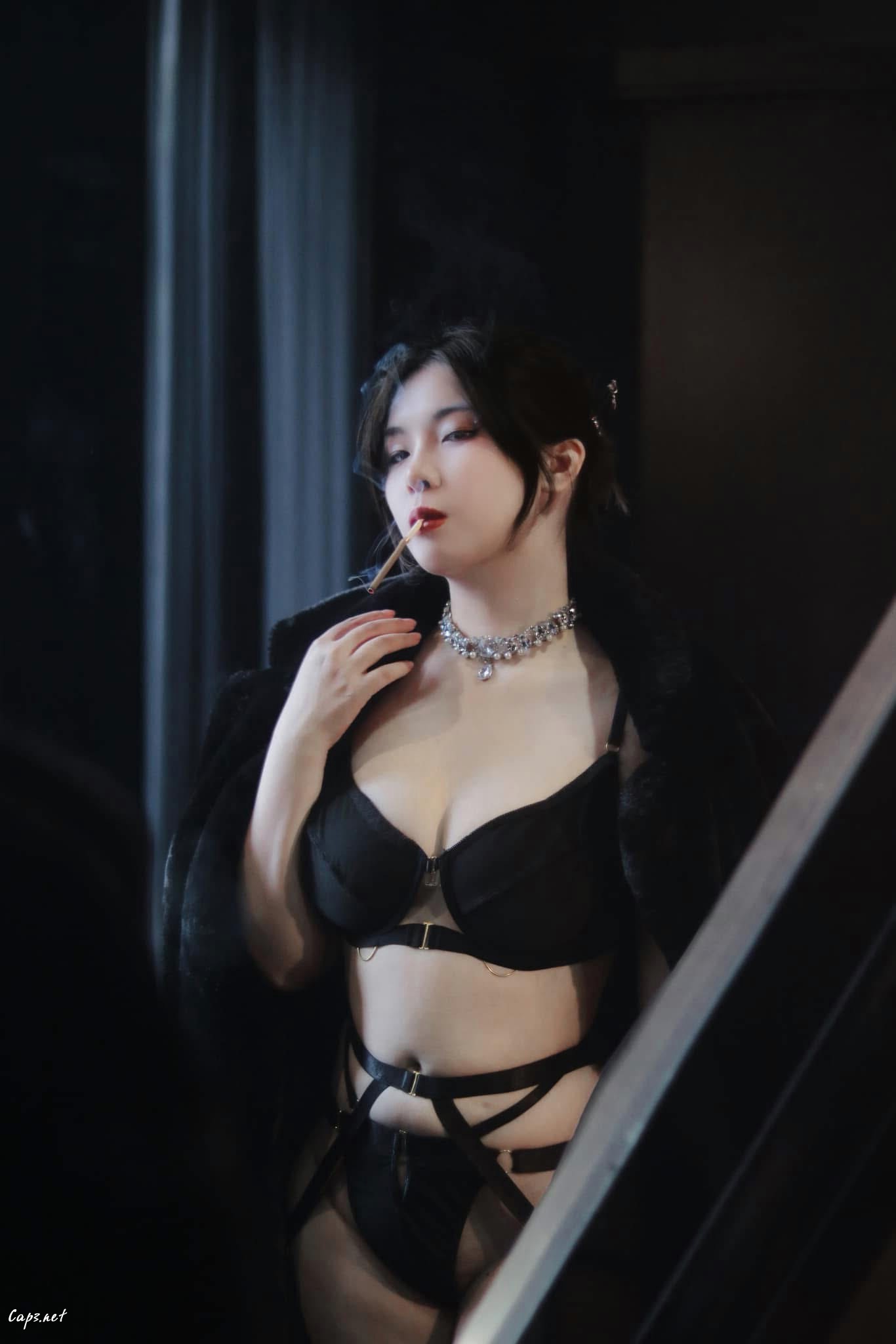 Swing Elena Black Bunny threesosme007 - luca_crossteria mẫu nude Nguyễn Minh Huyền leaks