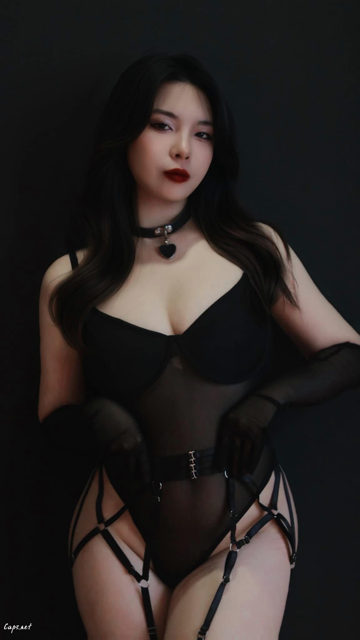 Swing Elena Black Bunny threesosme009 - luca_crossteria mẫu nude Nguyễn Minh Huyền leaks