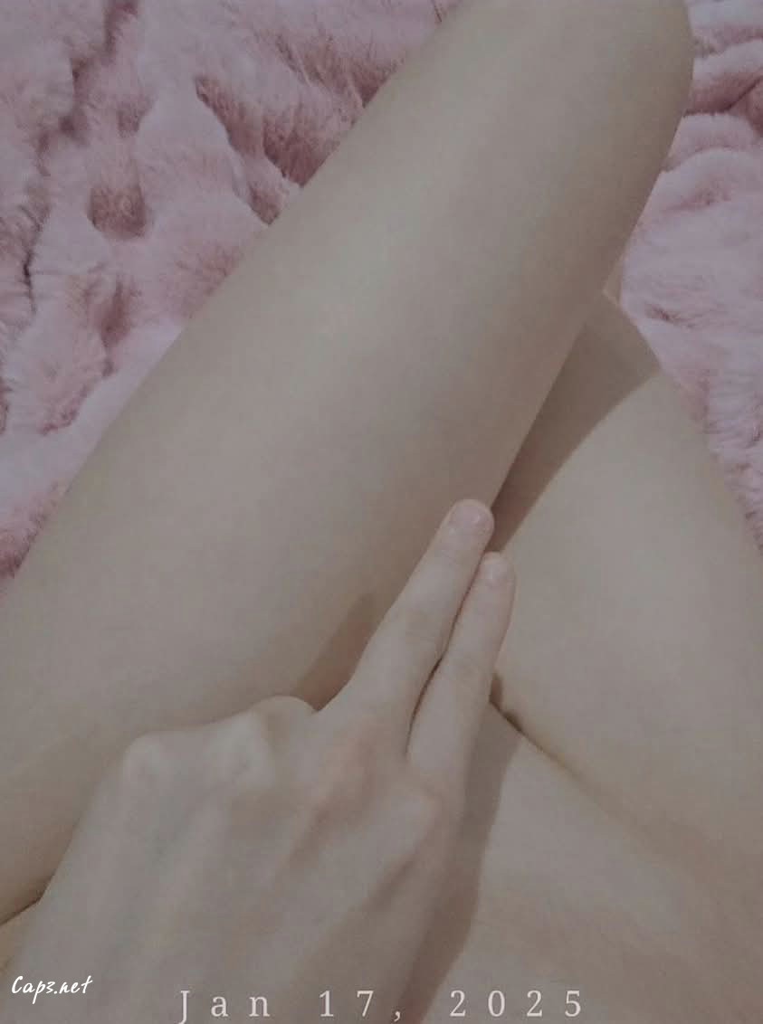 Luca crossteria nguyen minh huyen nude leaks 015